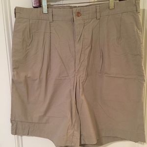 Men's "Bill's Khakis" Pleated Shorts